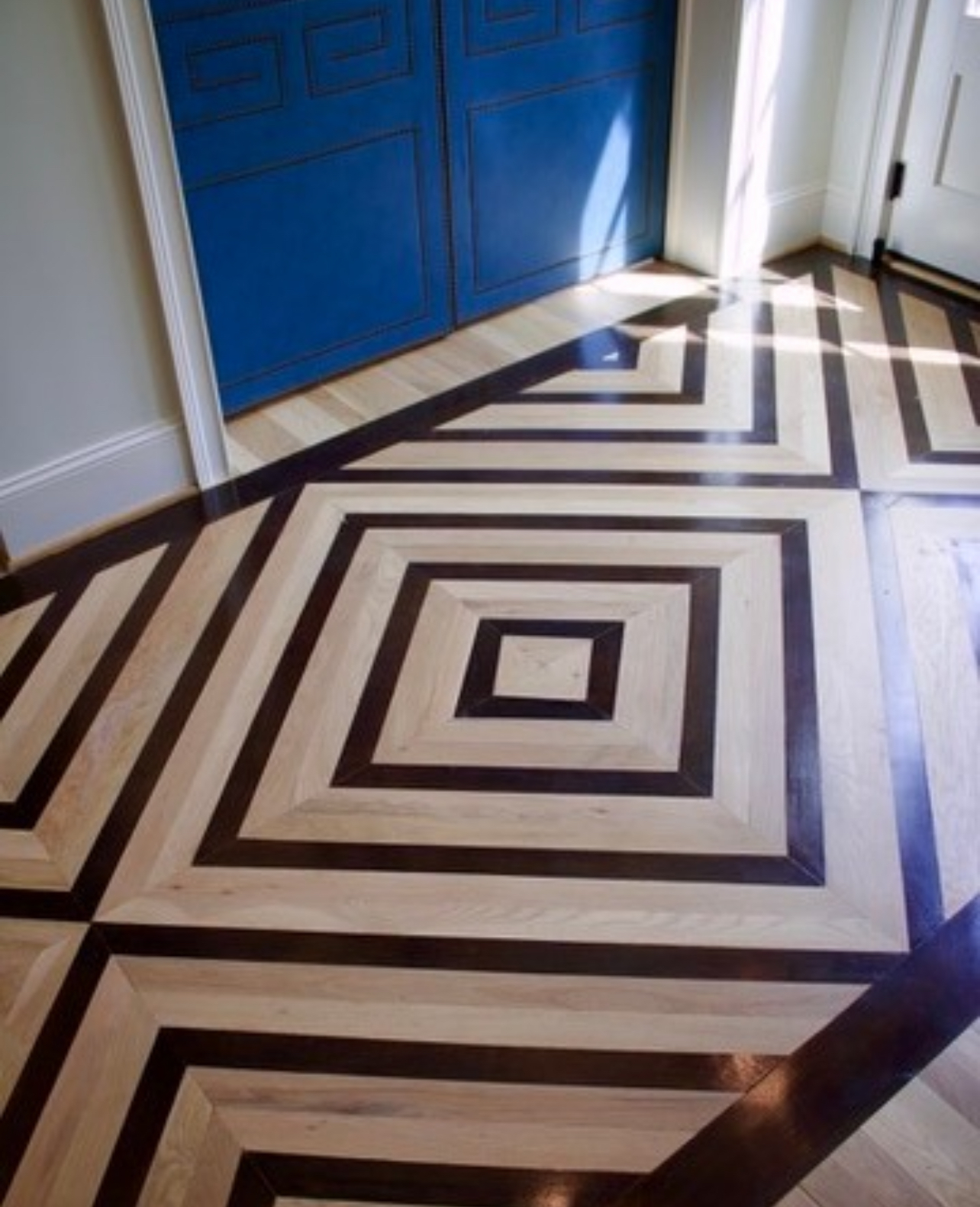 San Diego Luxury Vinyl and Hardwood Flooring